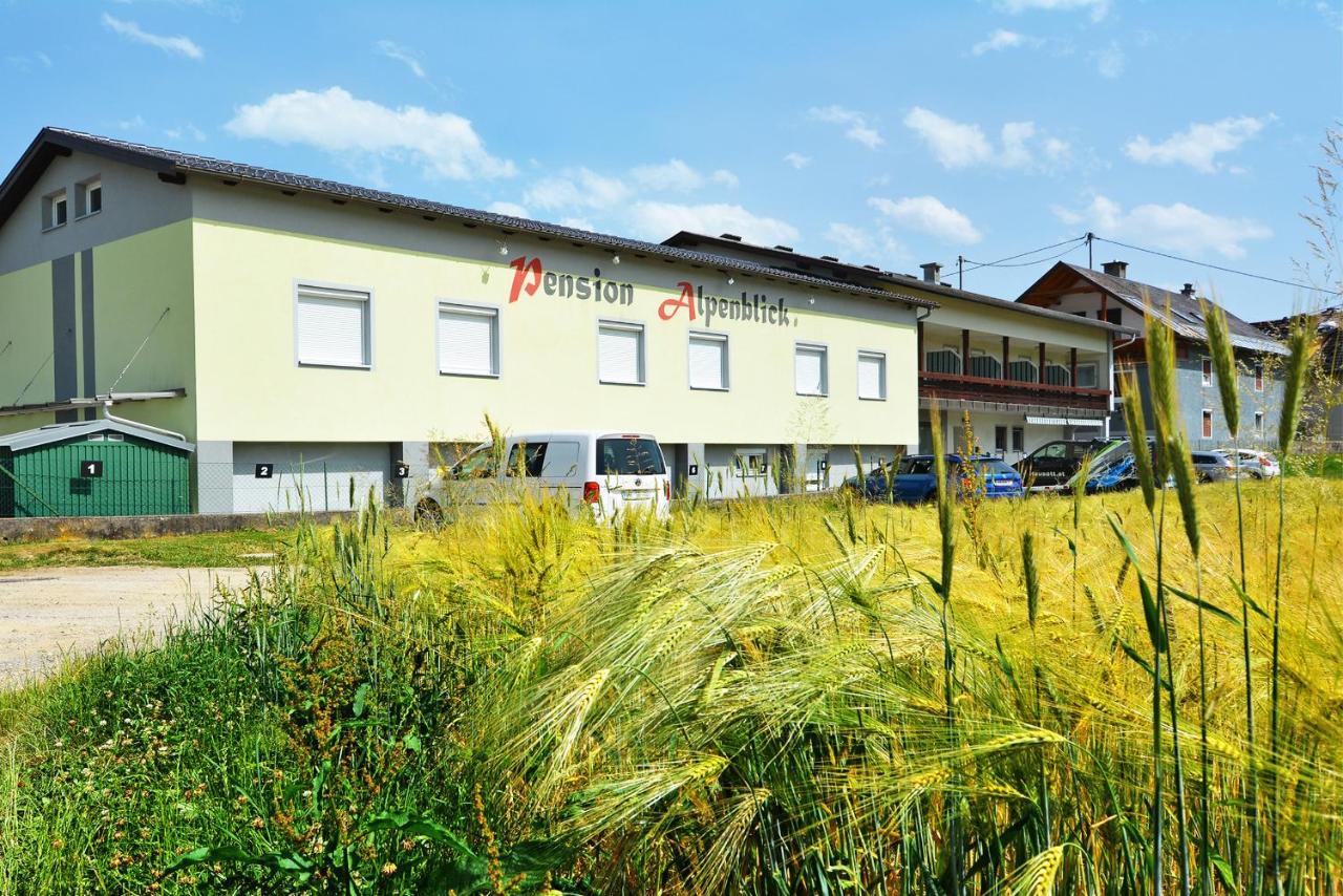 Alpenblick - Modernes Und Grosszuegiges Apartment Villach Dış mekan fotoğraf